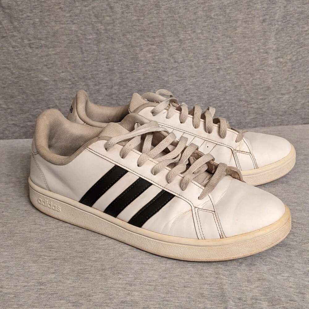 Adidas Court Classic Style Sneakers / Shoes